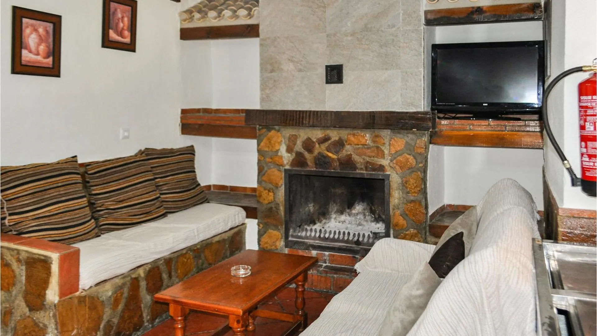 Casa De Paquita Villa Montefrio Spain
